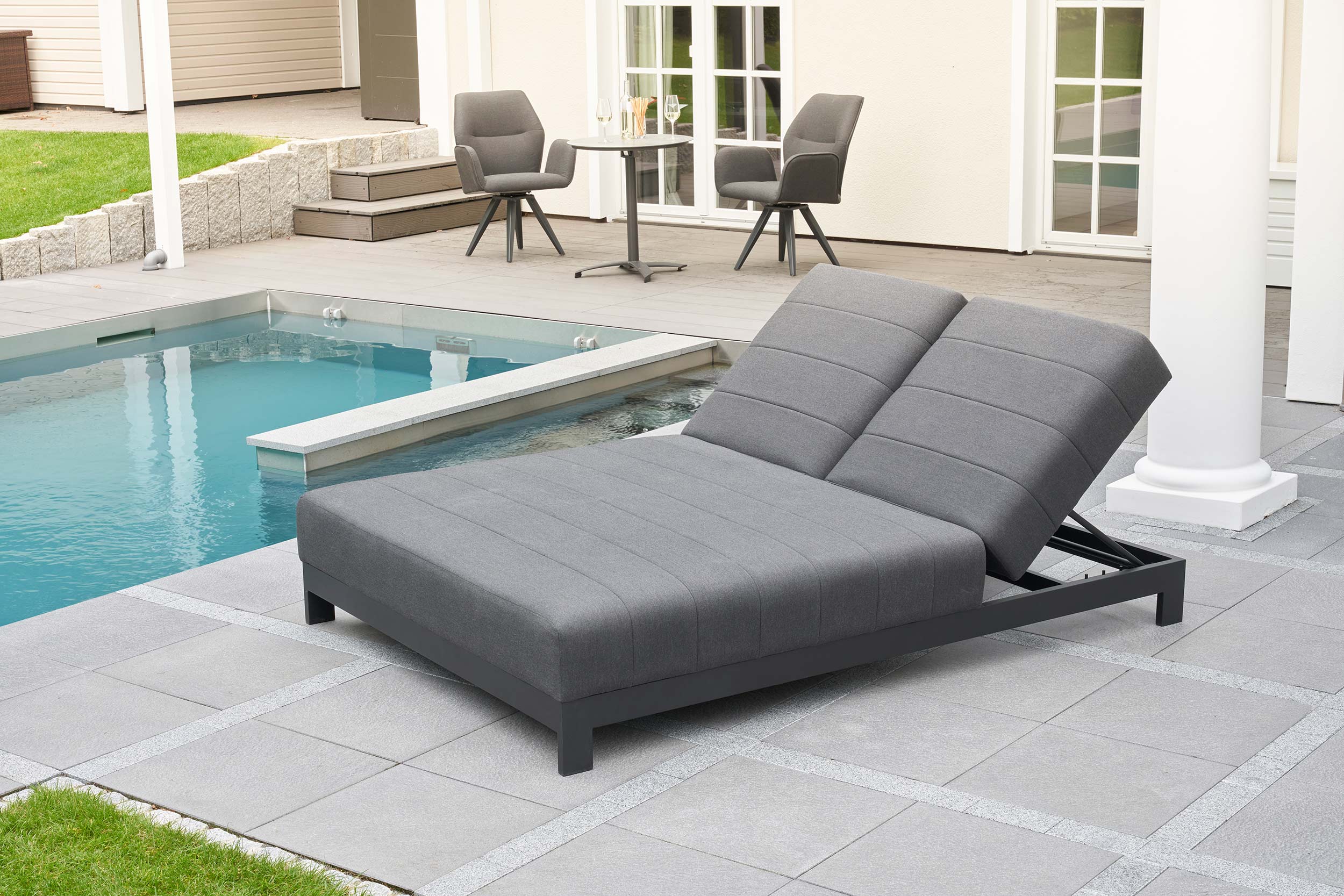 »Sunrino« Doppelliege Daybed Anthrazit/Flanelle aus Sunbrella Stoff 202x148x44,5cm