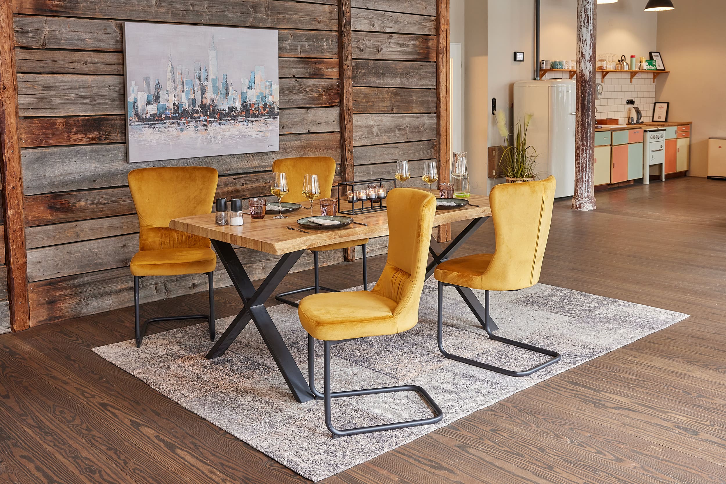 LC Home »Macau« Dining Set VII Sitzgruppe Freischwinger Samtoptik Gold