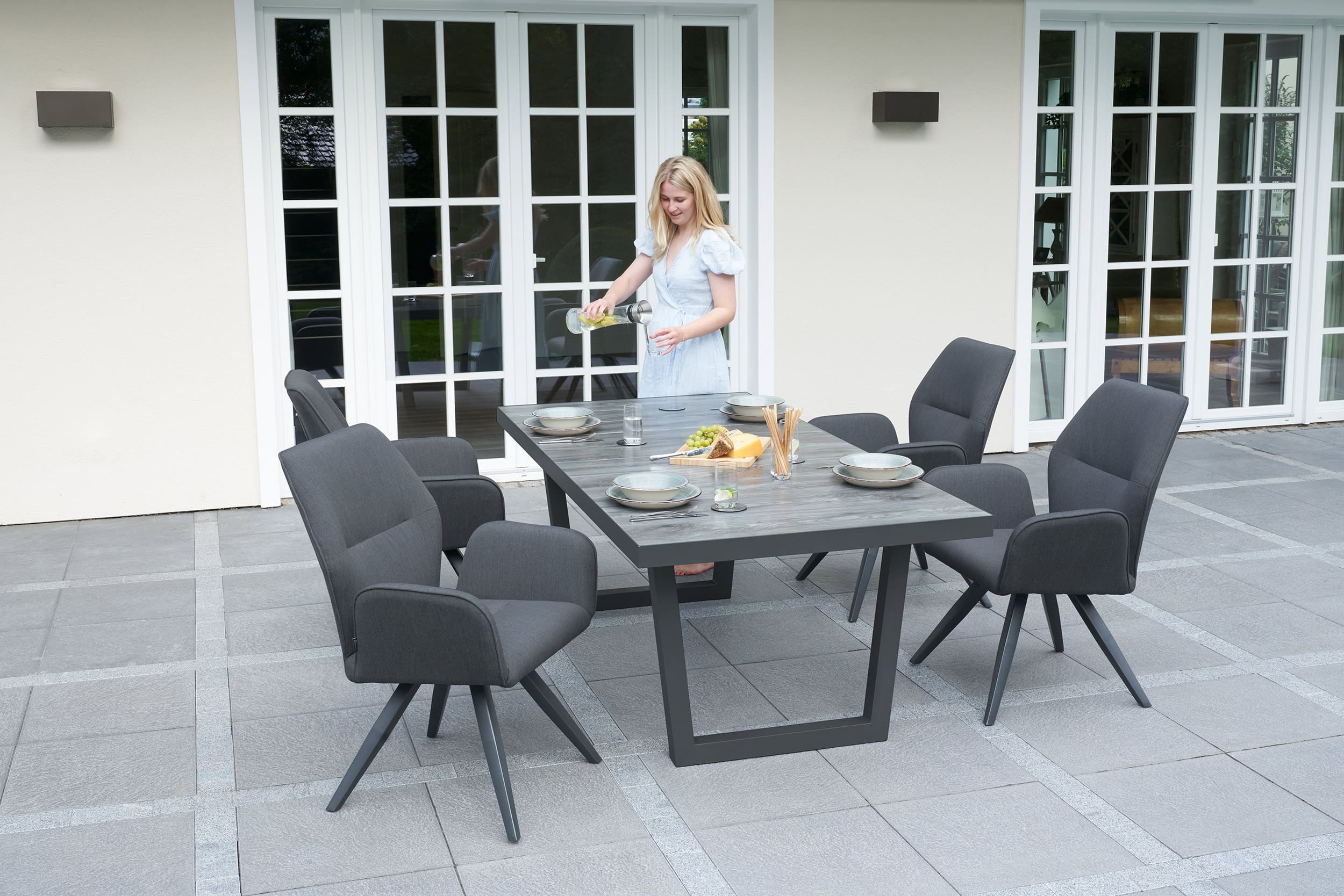 »Sunrino« Dining Set X Gartenset mit Sunbrella Stoff® anthrazit Sitzgruppe