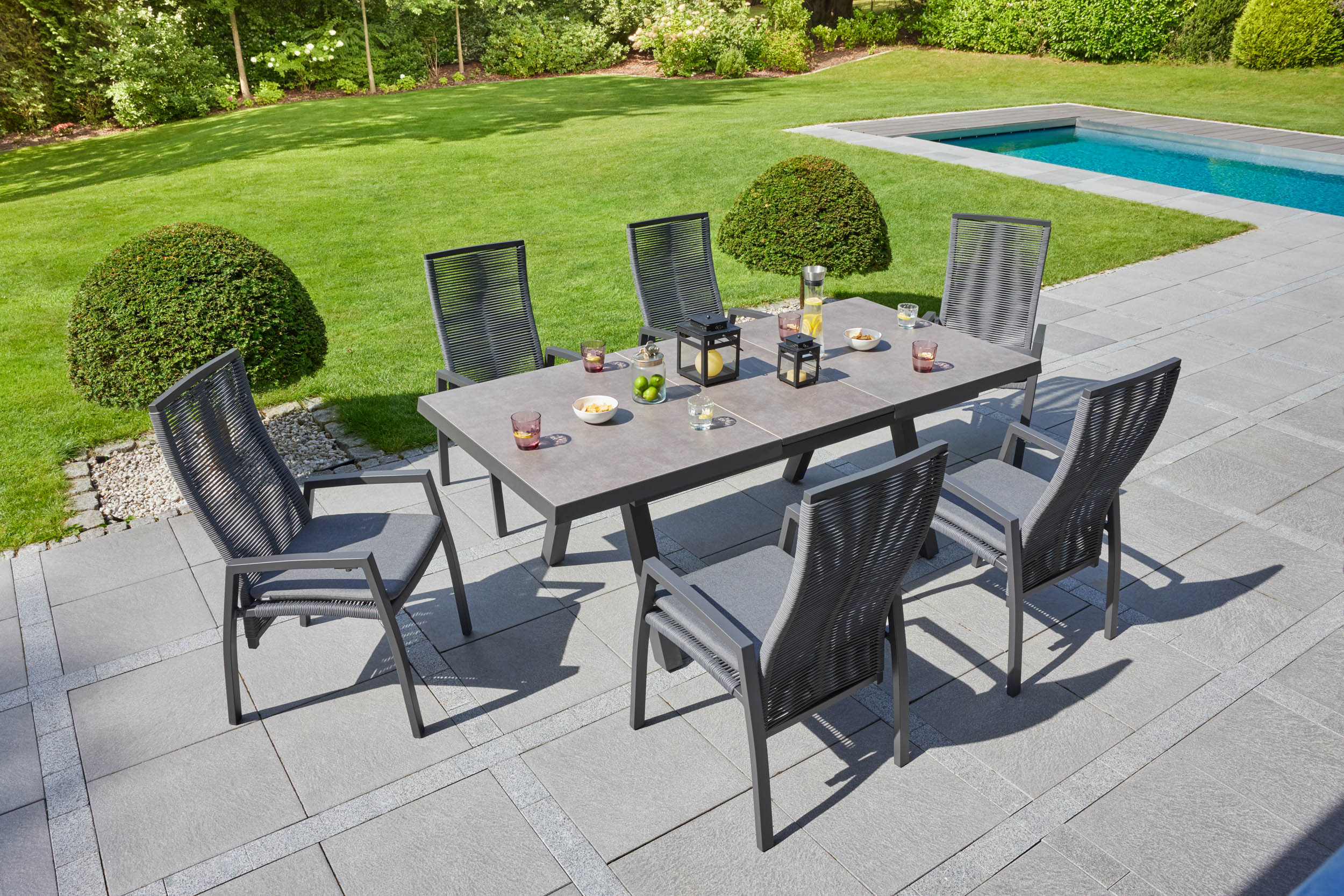 LC Garden »Diwo« Gartenstuhl anthrazit/grau Aluminium/Rope Positionsstuhl mit Sitzkissen aus Sunbrella® Stoff