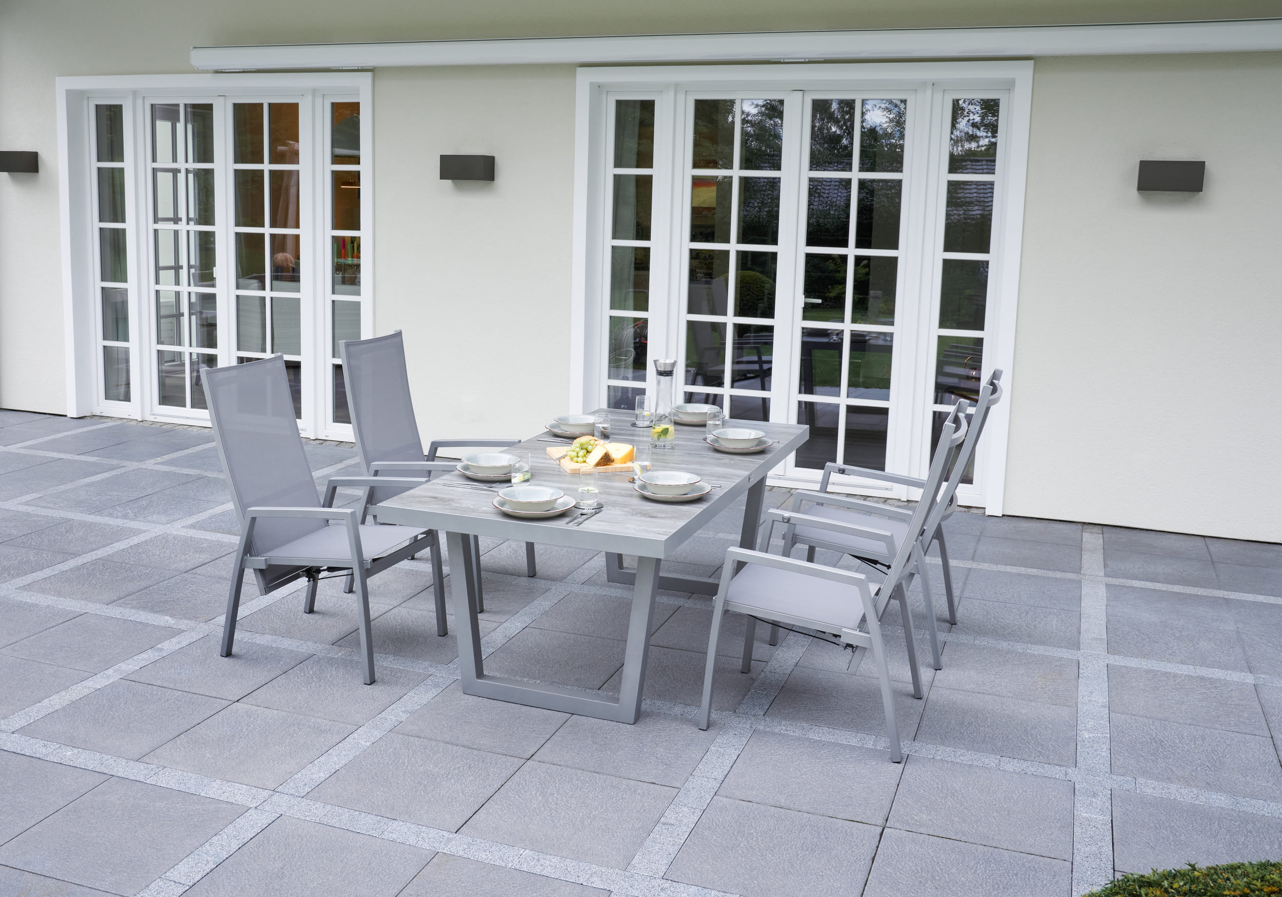 LC Garden »Bondino« Dining Gartentisch silber 200x100x75cm V-Fuß mit Keramik Tischplatte grau