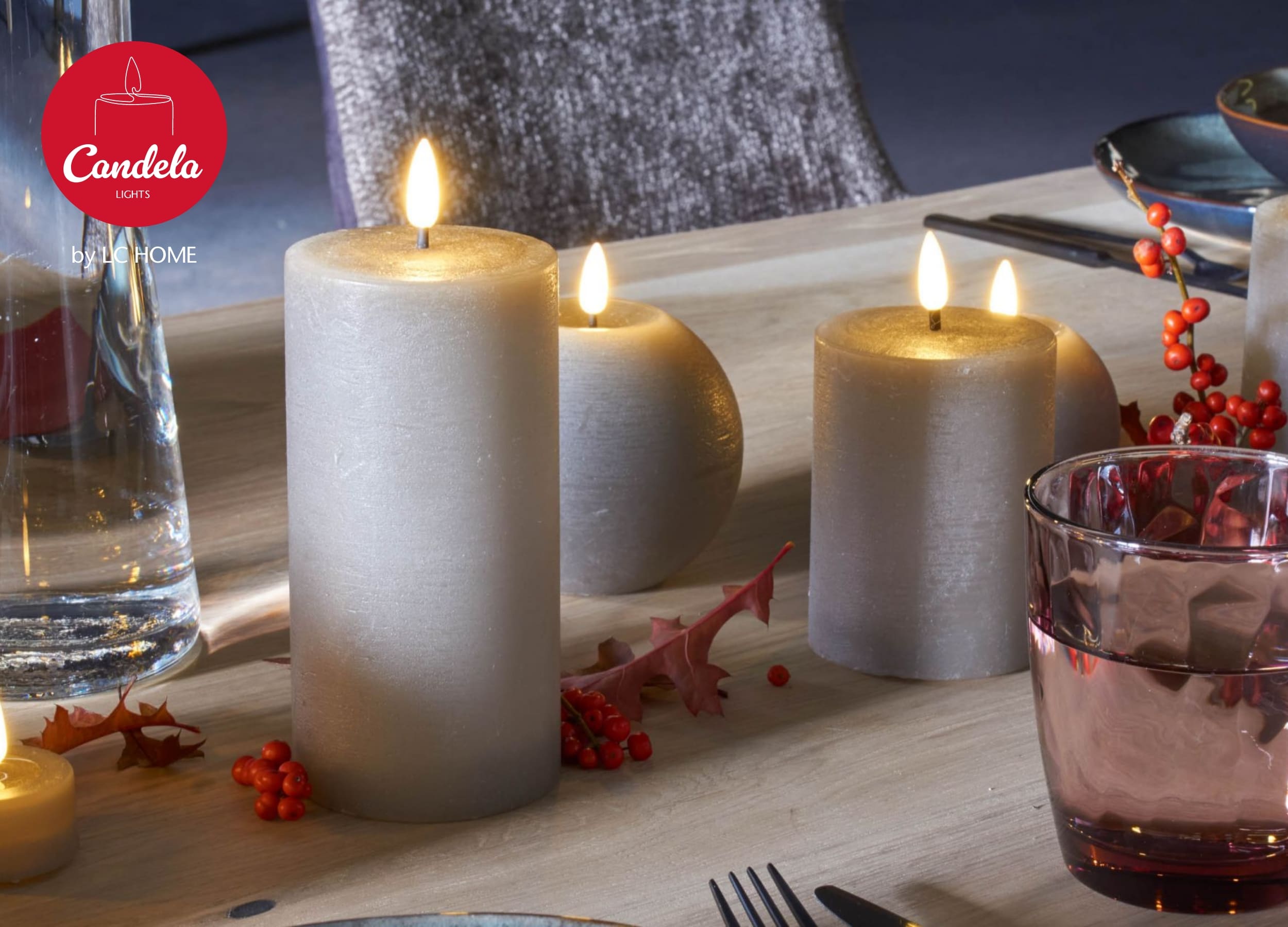 Candela Lights LED Kerzen 4er Set Ø7,5x10cm grau rustic Stumpenkerze Echtwachs mit Fernbedienung & Timerfunktion Flammenlose flackernde LED-Kerze mehrstufig dimmbar