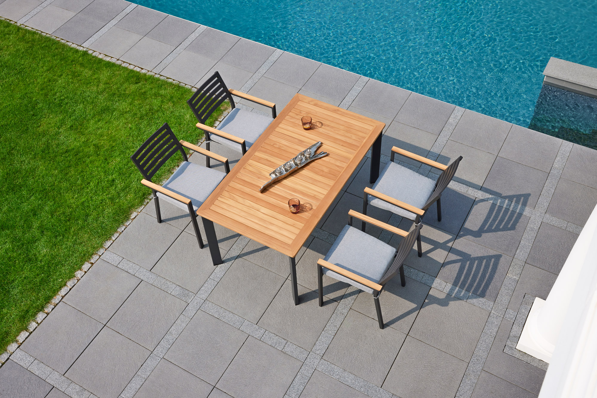 LC Garden »Welgardo« Dining Set IV mit Teaktisch 160cm Gartenset Sitzgruppe anthrazit 5tlg.